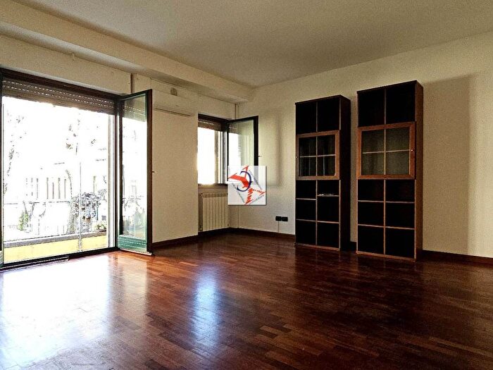 Appartamento monolocale in affitto in Via degli Imbriani, Bovisa, Milano