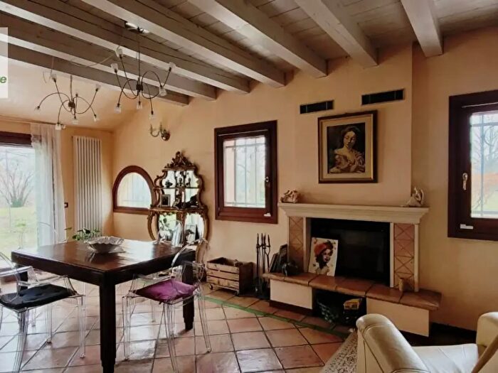 Casa con 6 locali in vendita in Via Prati, Cadoneghe