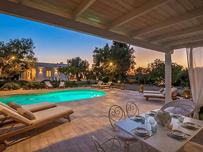 Casa con 5 locali in vendita in Via Taverna, Nardo