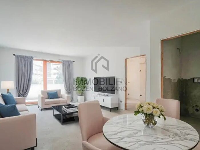 Appartamento trilocale in vendita in Via Renon, Bolzano