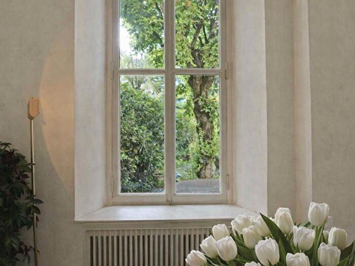 Appartamento con 6 locali in affitto in Missori, Milano