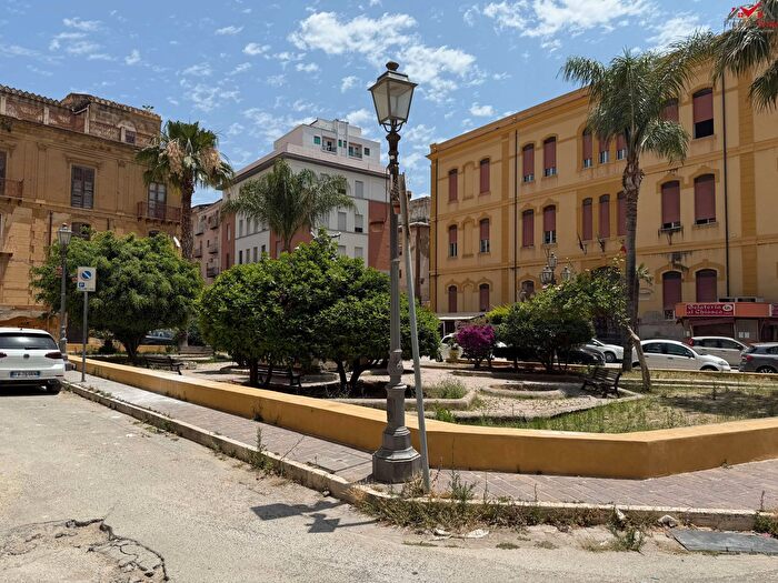 Appartamento con 5 locali in vendita in Porto Empedocle