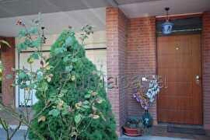 Casa trilocale in vendita in Via Tosti, Modena