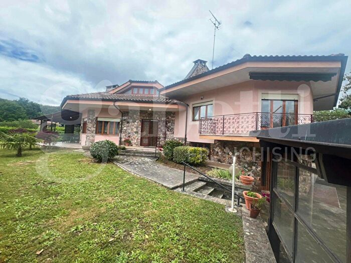 Casa con 5 locali in vendita in Via G Matteotti, Oriolo Romano