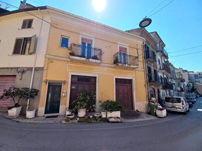 Casa con 5 locali in vendita in Via Duca degli Abruzzi, Atessa