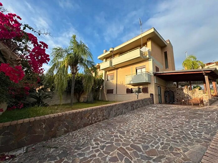 Casa con 5 locali in vendita in Località Signorelli, Gizzeria