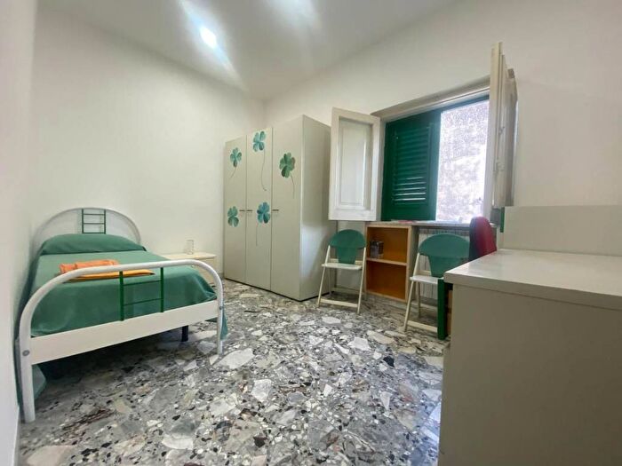 Appartamento trilocale in affitto in Via Fiumara, Villaggio Pace, Messina