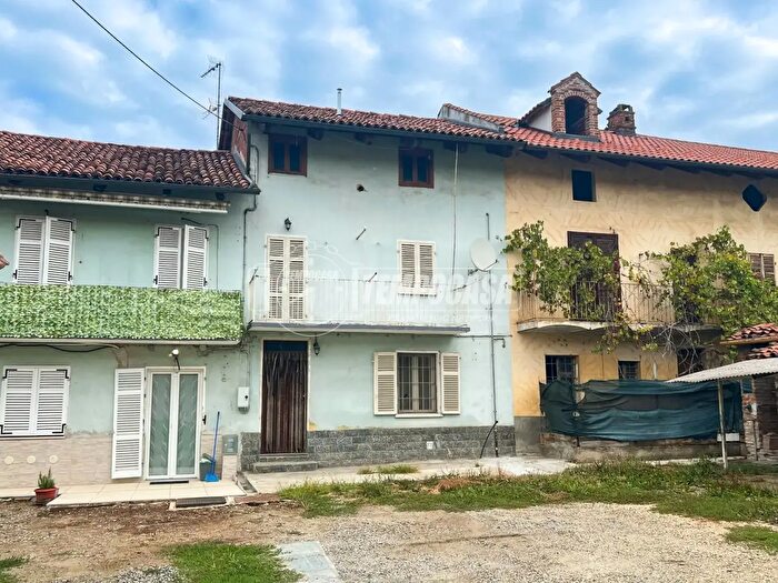 Appartamento quadrilocale in vendita in Via Val Prato, Trofarello