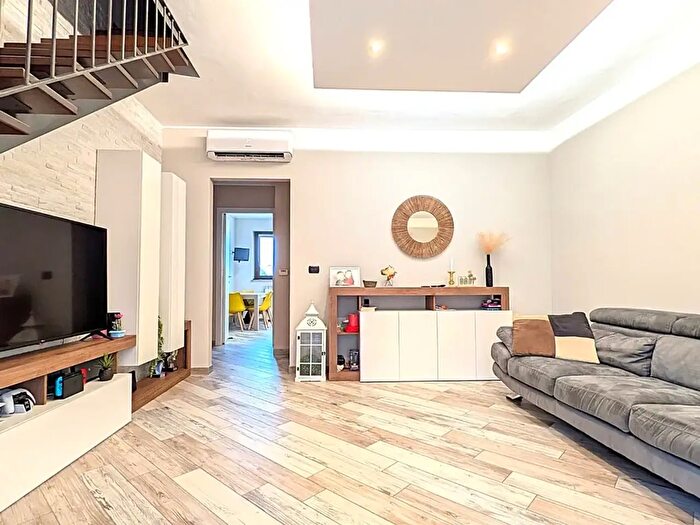Appartamento quadrilocale in vendita in Via Vivaldi, Volpiano