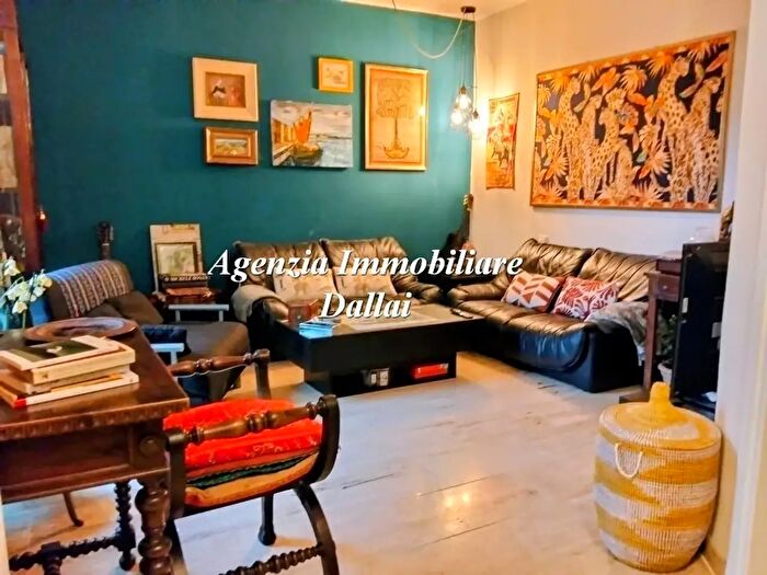 Casa quadrilocale in vendita in Borgo San Lorenzo