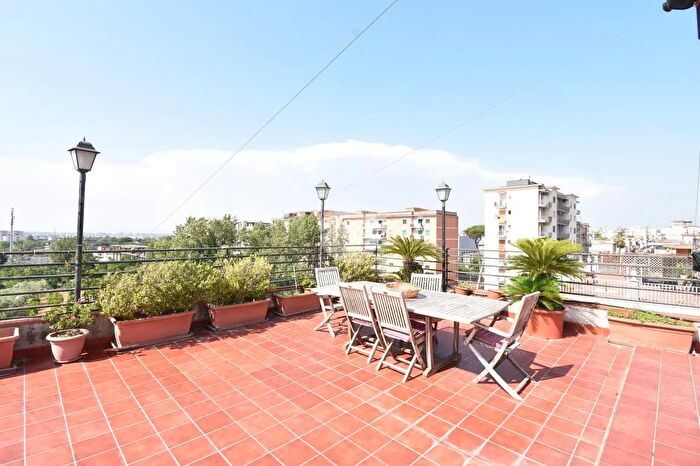 Appartamento trilocale in vendita in Corso d Riccardi, Cercola