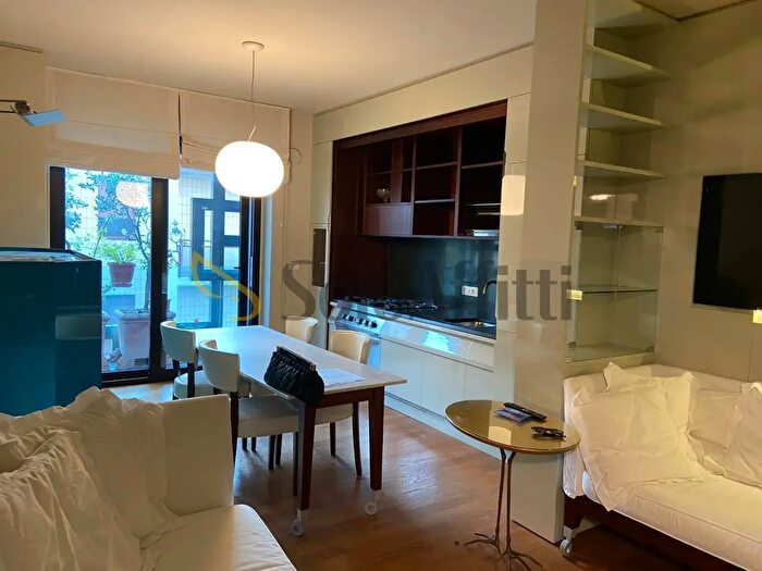 Appartamento trilocale in affitto in Via Palermo, Pescara