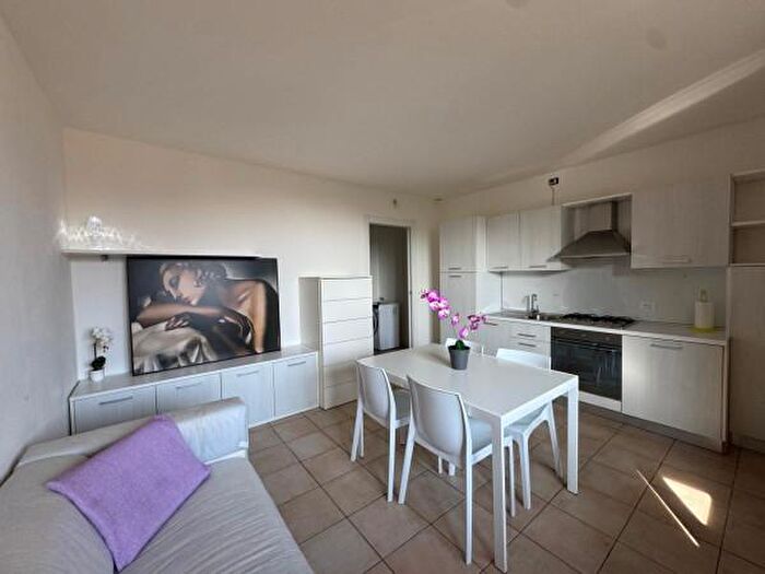 Appartamento bilocale in vendita in Via Poggio Ama, Selvino