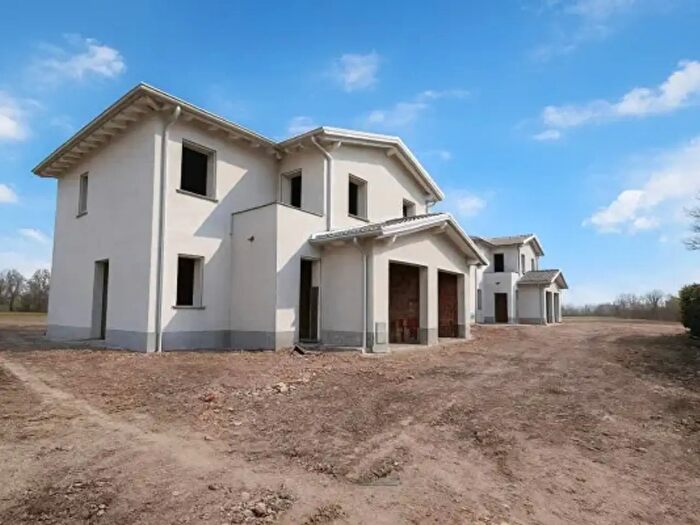 Casa quadrilocale in vendita in Viale Monsignor Angelo Cocconcelli, Reggio Emilia