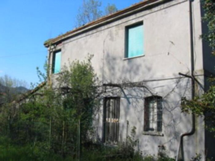 Casa quadrilocale in vendita in San Leo