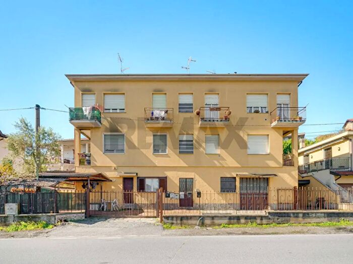 Appartamento bilocale in vendita in Via Varesina, Jerago Con Orago