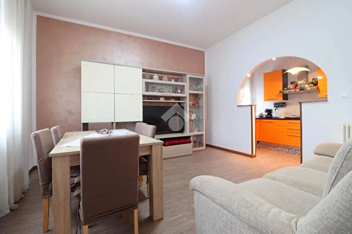 Casa quadrilocale in vendita in Via Gramsci, Porto Mantovano