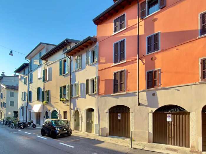 Appartamento monolocale in vendita in Via Fratelli Bandiera, Brescia