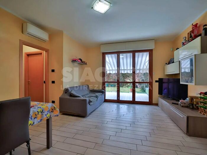 Appartamento bilocale in vendita in Via Filanda, Sulbiate