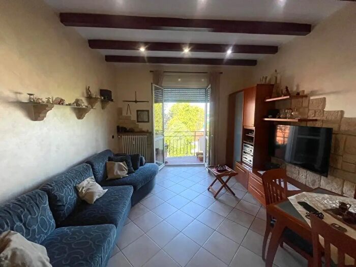 Appartamento trilocale in vendita in Via Giuseppe Ferrari, Monza