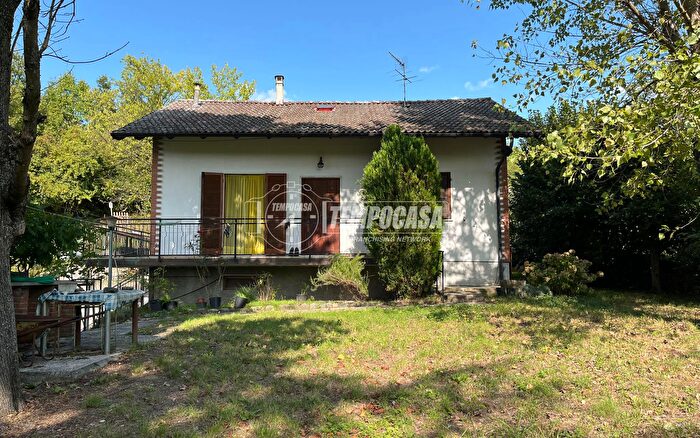 Casa quadrilocale in vendita in Loc Grassano, Lerma