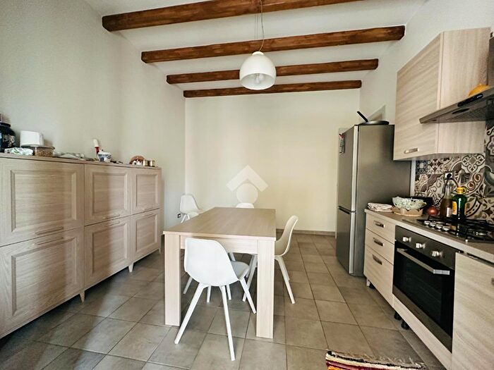 Appartamento trilocale in vendita in Via Francesco Ribezzo, Lecce