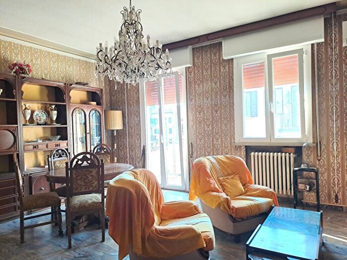 Appartamento con 5 locali in affitto in Via Giambattista Canonici, Foro Boario, Ferrara