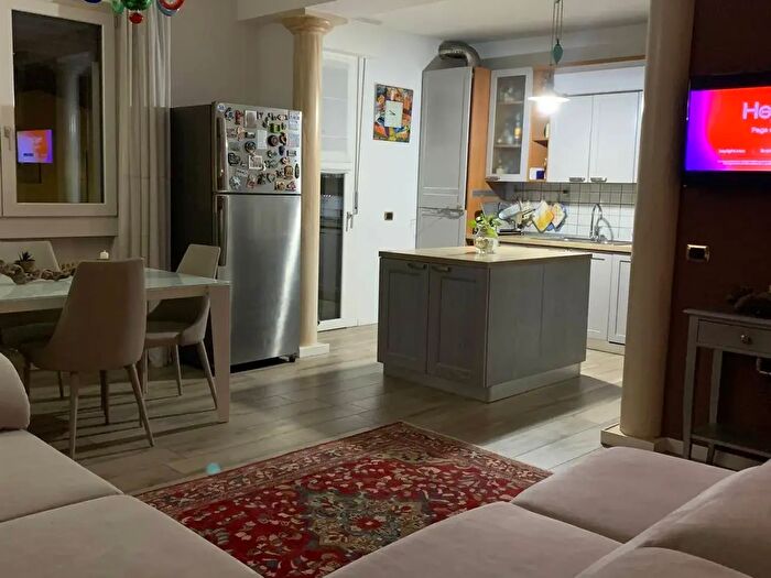 Appartamento trilocale in vendita in Via Dary, Roncade