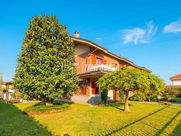 Casa con 7 locali in vendita in Strada Maiasco, Rivoli