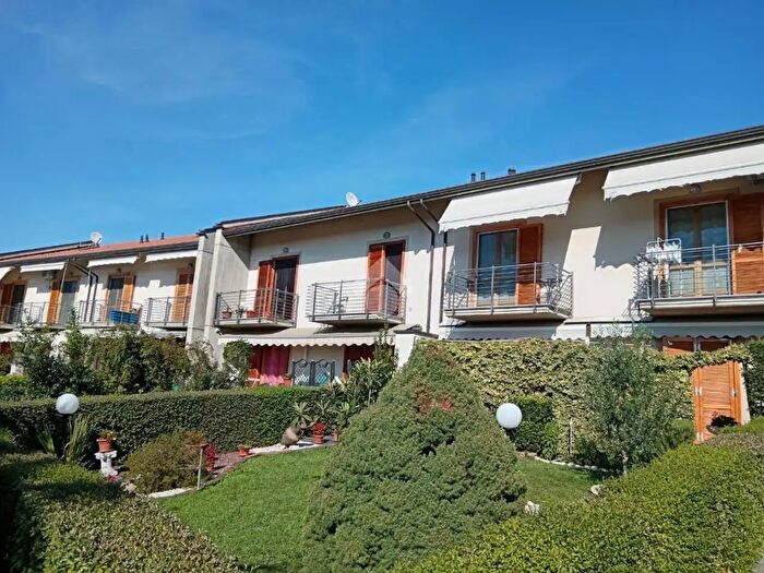 Appartamento con 5 locali in vendita in Via G Verdi, Vigone