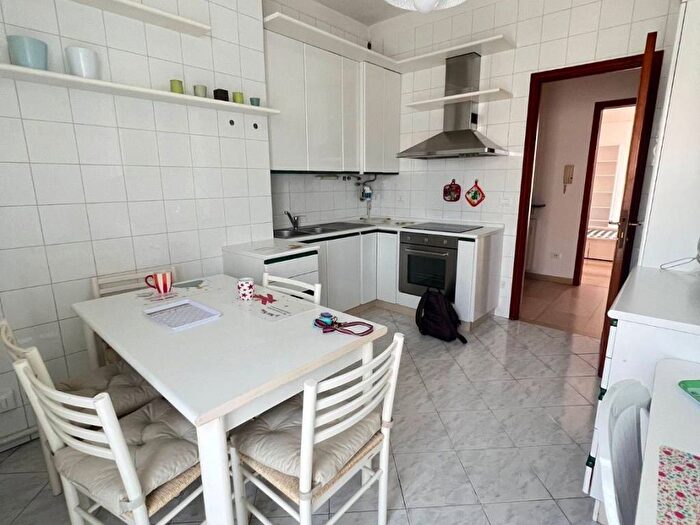 Appartamento trilocale in affitto in Centro Storico, Piacenza
