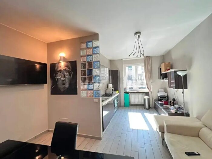 Appartamento quadrilocale in affitto in Corso Buenos Aires, Milano