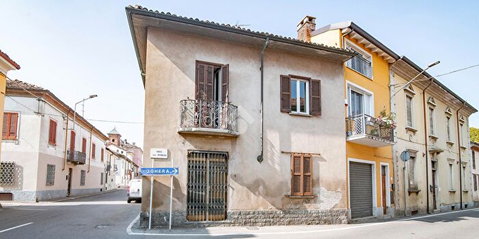 Casa trilocale in vendita in Via Malaspina, Rivanazzano