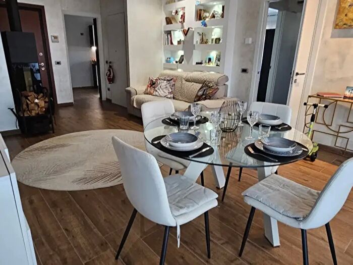 Appartamento quadrilocale in vendita in Via Molinara, Bussolengo