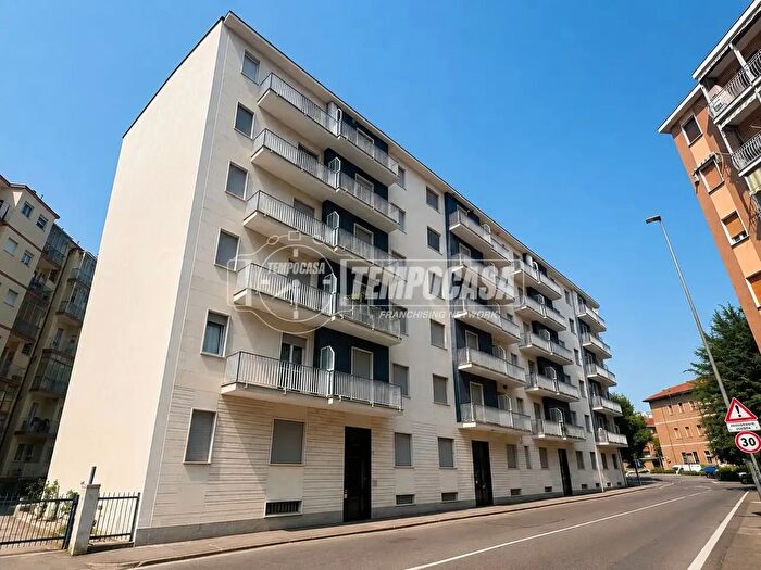 Appartamento bilocale in vendita in Via Trento, Nichelino