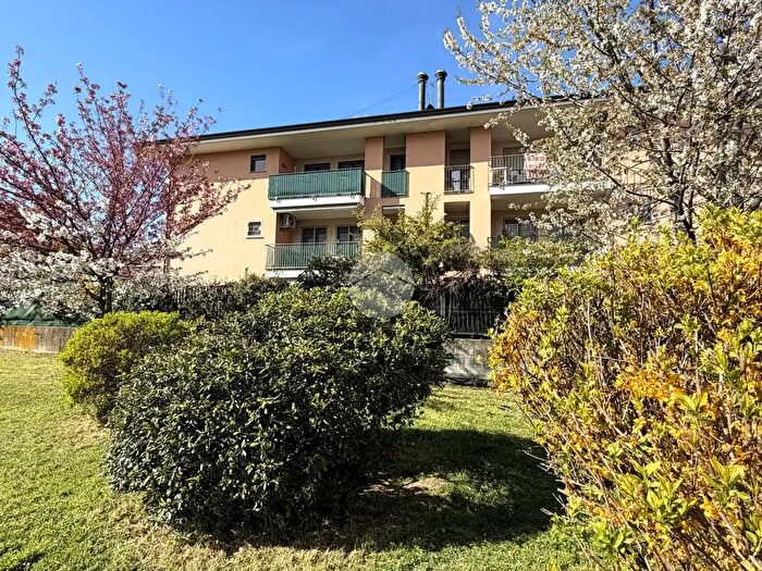 Appartamento trilocale in vendita in Via Sofanisba Anguissola, Cernusco Sul Naviglio