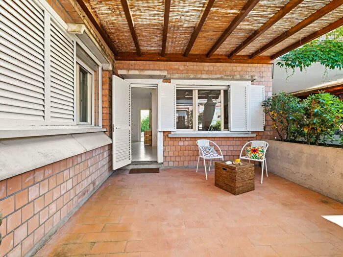 Appartamento con 7 locali in vendita in Castiglione Della Pescaia