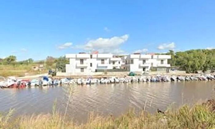 Casa quadrilocale in vendita in Mondragone