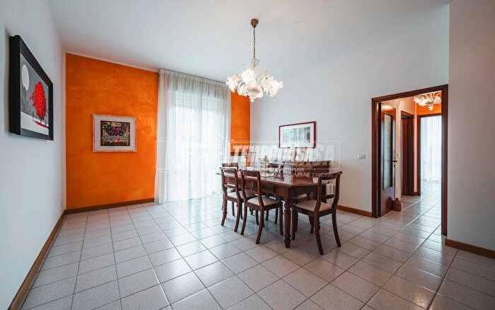 Appartamento quadrilocale in vendita in Via Bonaventura Corti, Scandiano