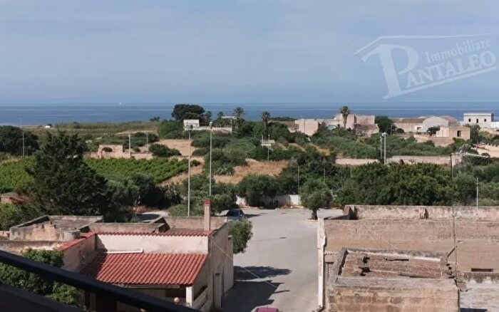 Appartamento bilocale in vendita in Vicolo Paestum Marsala, Marsala