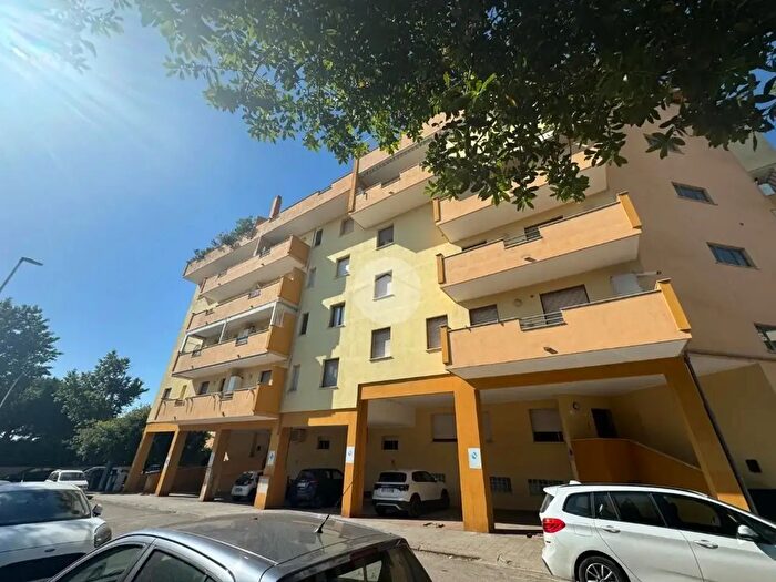Appartamento trilocale in vendita in Via Castelsardo, Sassari