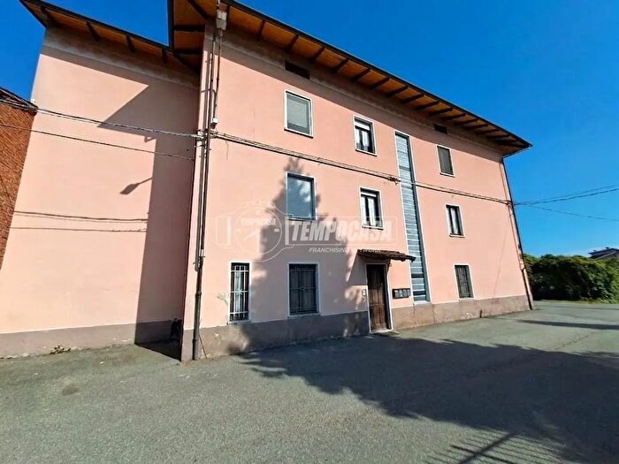 Appartamento trilocale in vendita in Via San Bernardo, Sandigliano