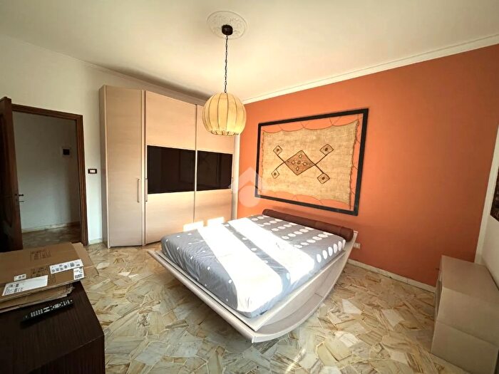 Appartamento con 5 locali in vendita in Via G Camminata, Serra Ricco