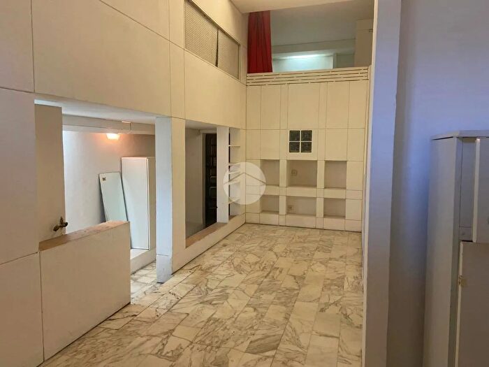 Appartamento bilocale in vendita in Via Durazzo, Roma