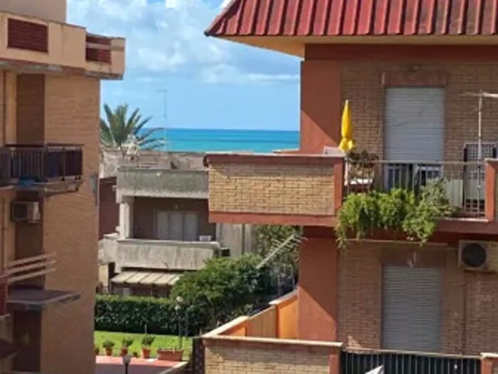 Appartamento bilocale in vendita in Via Rumenia, Pomezia