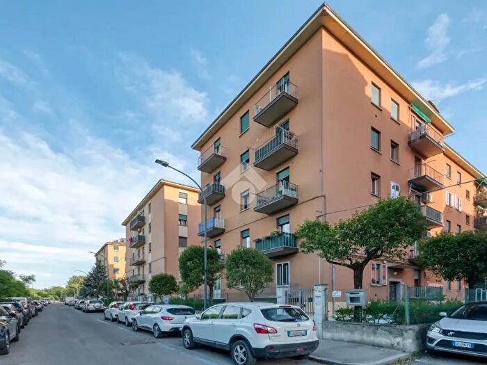 Appartamento trilocale in vendita in Via Otello Bonvicini, Bologna