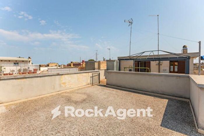 Appartamento trilocale in vendita in Piazza Roma, Bitonto