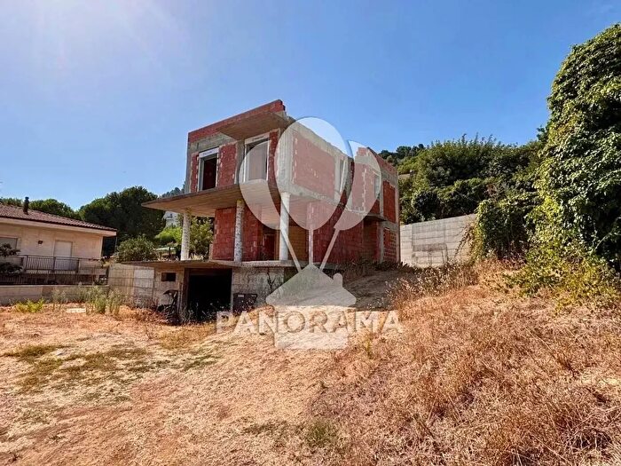 Casa quadrilocale in vendita in Via Monte Bonifato, Alcamo