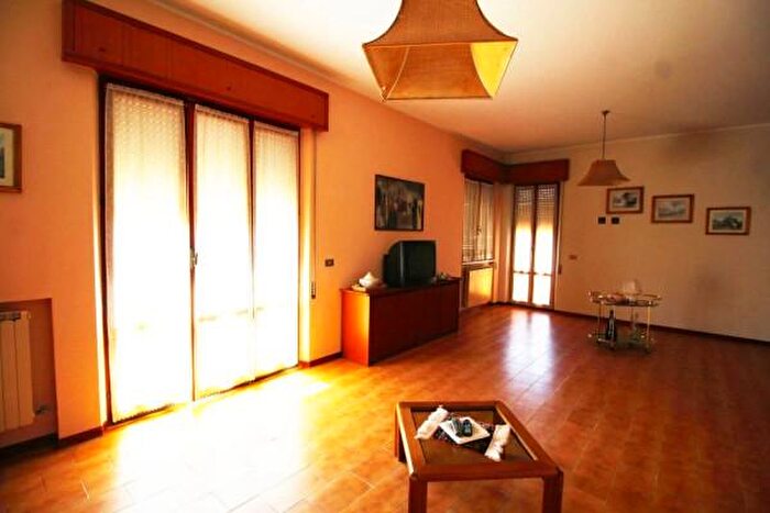 Appartamento con 6 locali in vendita in Acqualagna