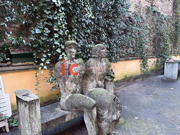 Appartamento bilocale in affitto in Via Teodoro Frizzoni, Borgo Palazzo, Bergamo